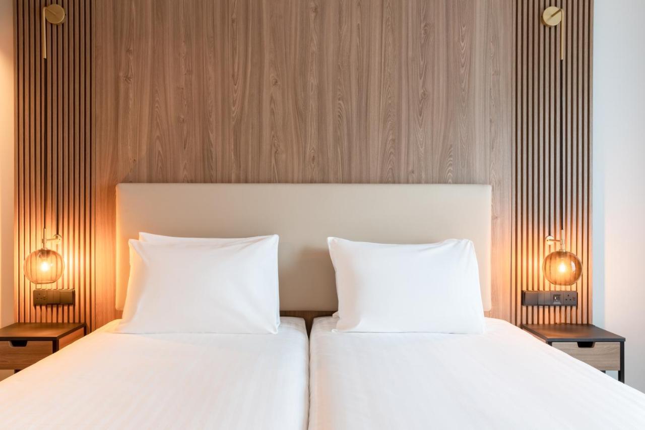 Ac Hotel By Marriott Инвернес Екстериор снимка