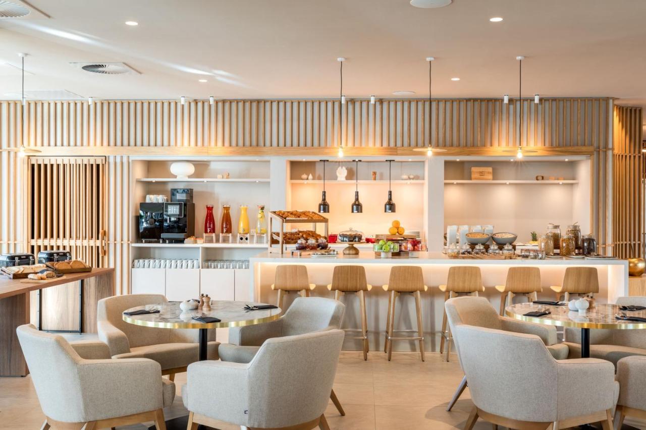 Ac Hotel By Marriott Инвернес Екстериор снимка